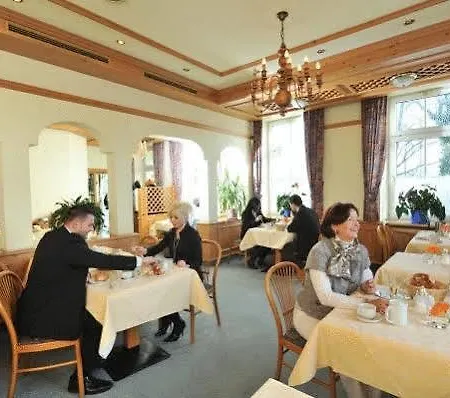 Bodenseehotel Lindau Hotel 3*