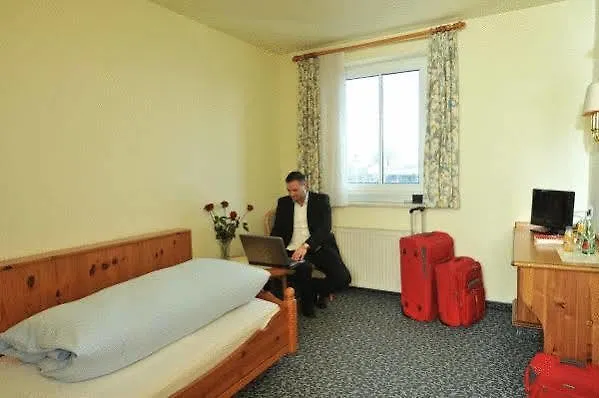 Bodenseehotel 酒店 3*